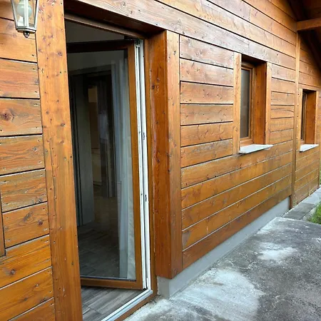 Haus Taunusblick 兰施泰因